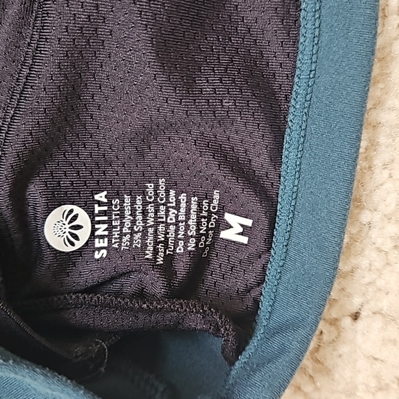 Senita Harmony Crop Top - Picture 5 of 6